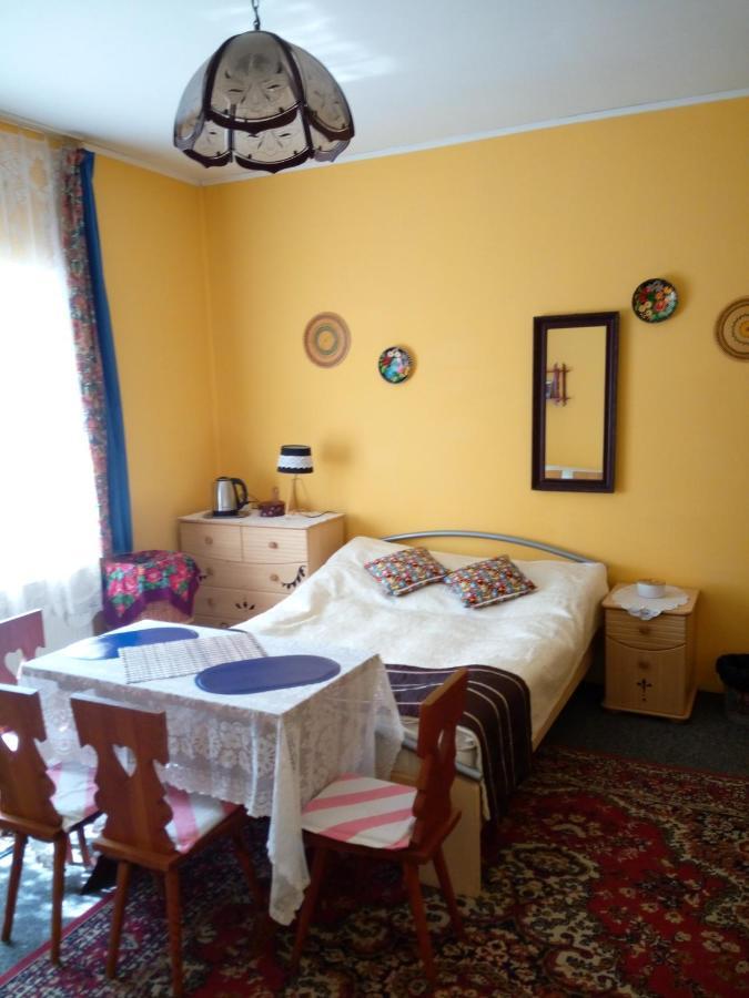 Dom Na Ludowo W Brzeznicy Apartamento Brzeznica  Exterior foto